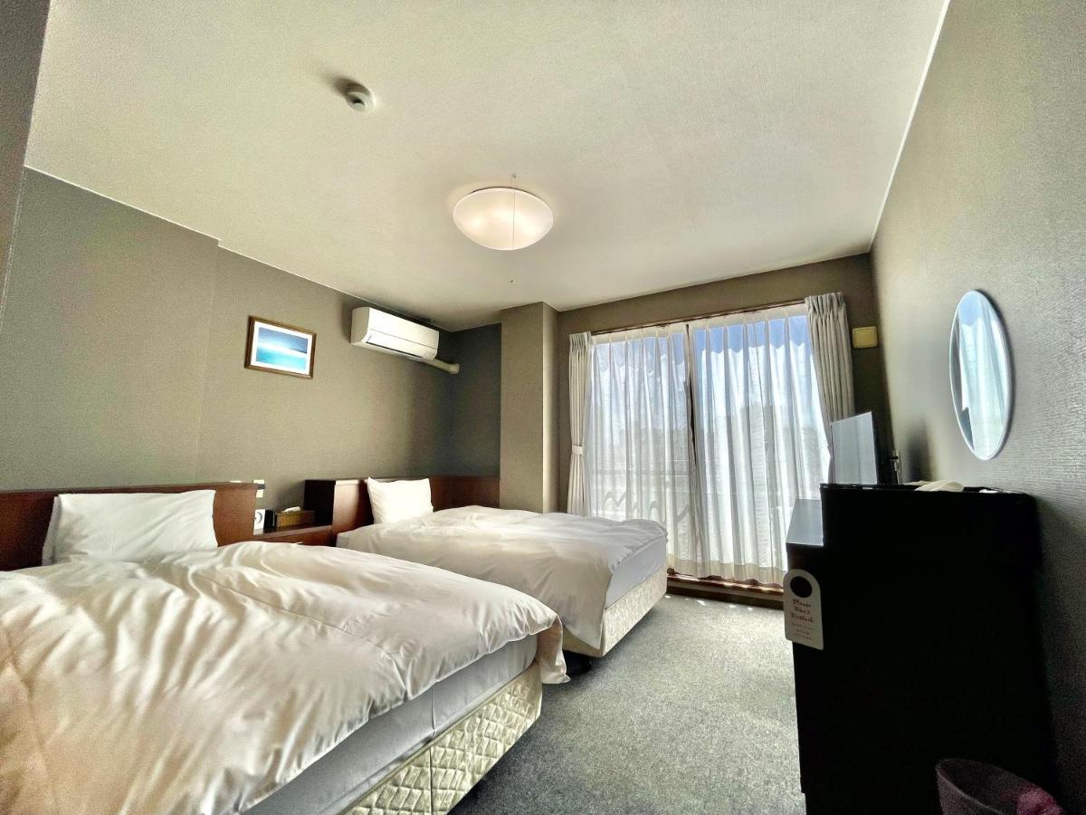 Hotel Umizola Наха Екстер'єр фото