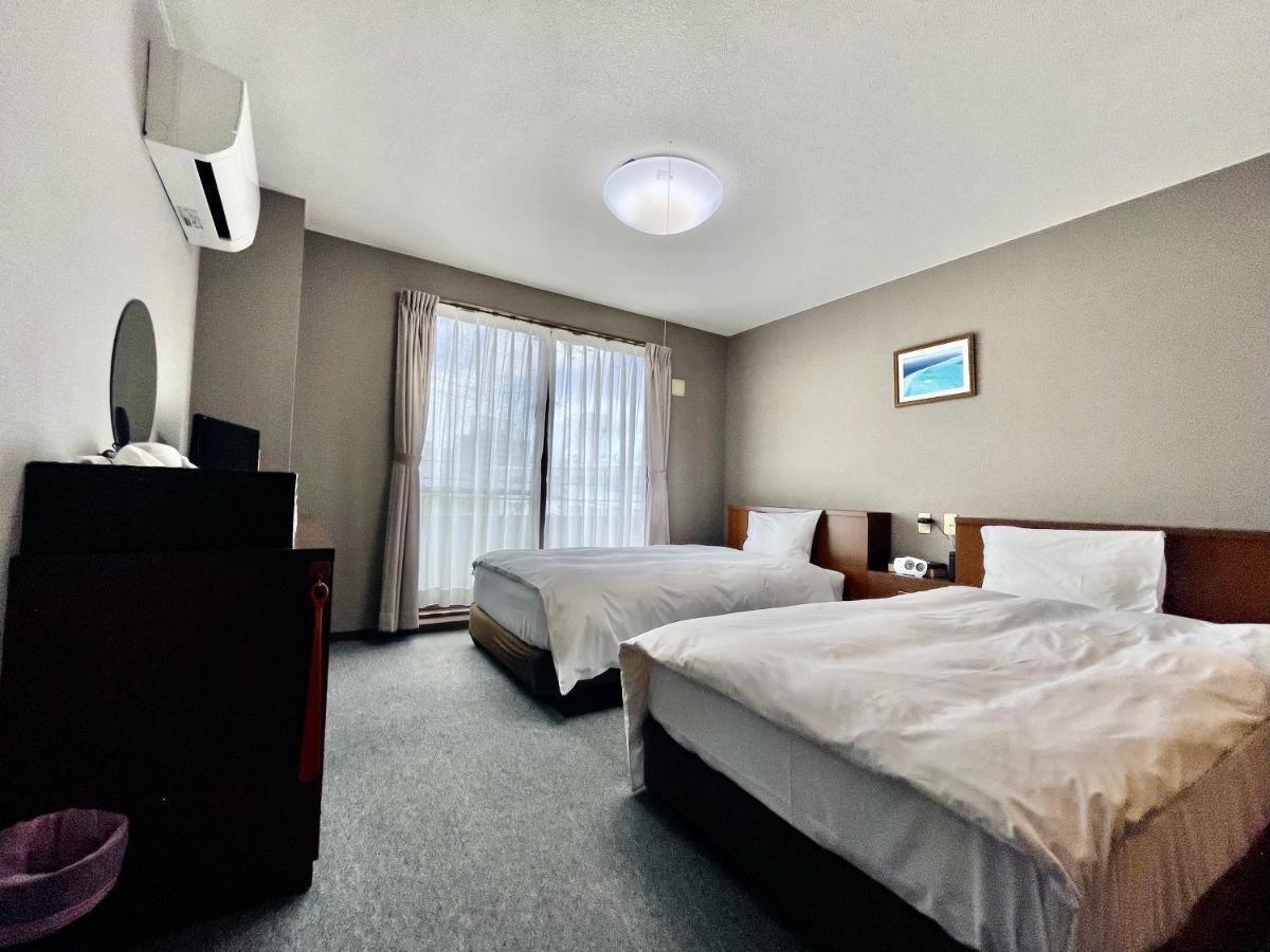 Hotel Umizola Наха Екстер'єр фото