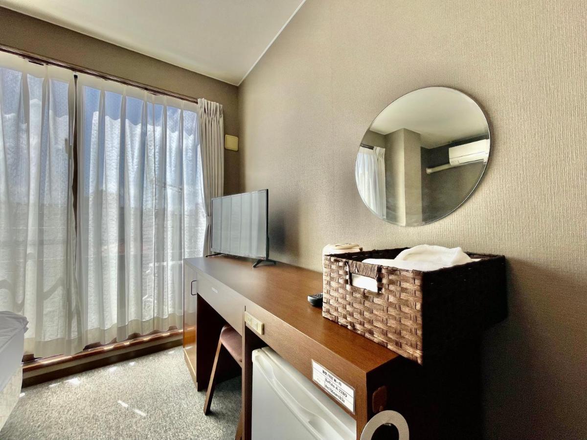 Hotel Umizola Наха Екстер'єр фото